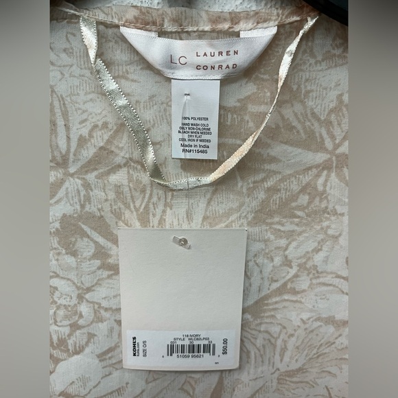 LC Lauren Conrad Beige Floral Kimono - Picture 3 of 6
